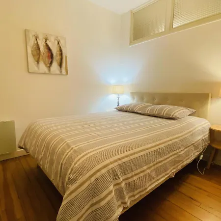 Place De La Cite Apartment