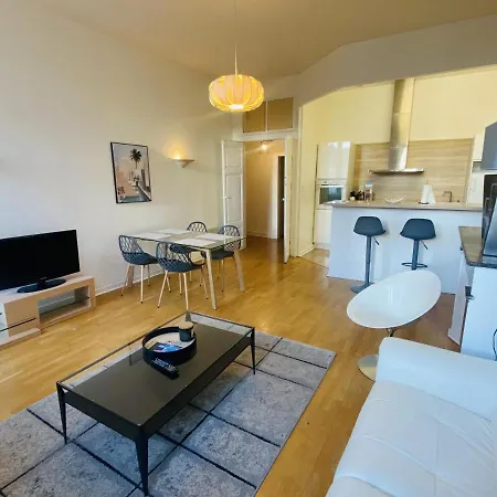 Apartment Place De La Cite Rodez