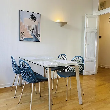 Place De La Cite Apartment